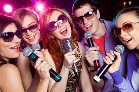 Karaoke in South Street