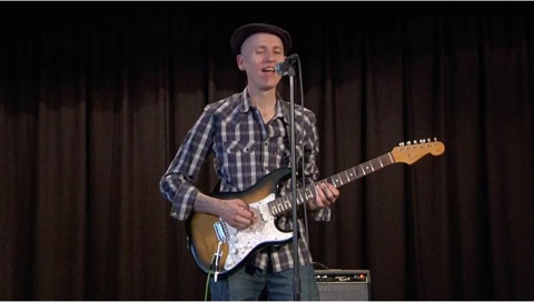 Solo Vocalist in Sturton le Steeple