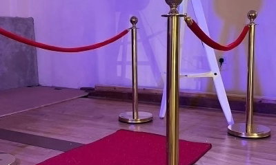Photobooth selfie pod hire