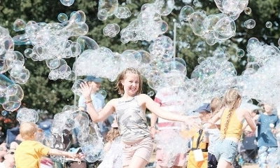 The Amazing Bubble Show