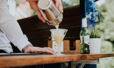 You hire the bar, your guests pay for the drinks!