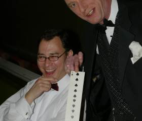 MIKE ALAN Close Up Magician