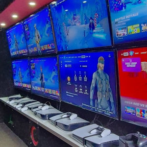gaming van indise-photo.jpg
